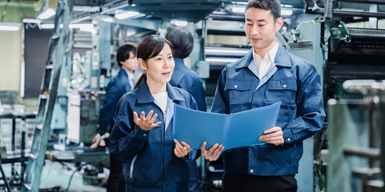 設備投資を計画するイメージ