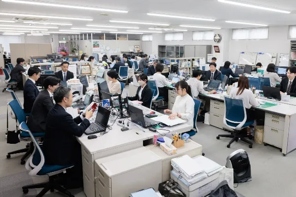 地域密着、未来を拓く税務パートナー