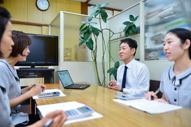 創業支援と事業継承へのアプローチ