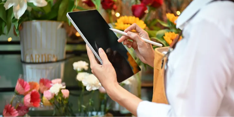 個人事業から会社へ「法人成り」―メリット・手続き・注意点を解説