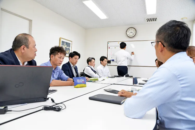 金融機関との強固な関係構築をサポート