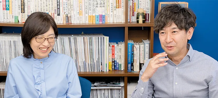 髙橋廉也社長（右）と髙橋彌依専務