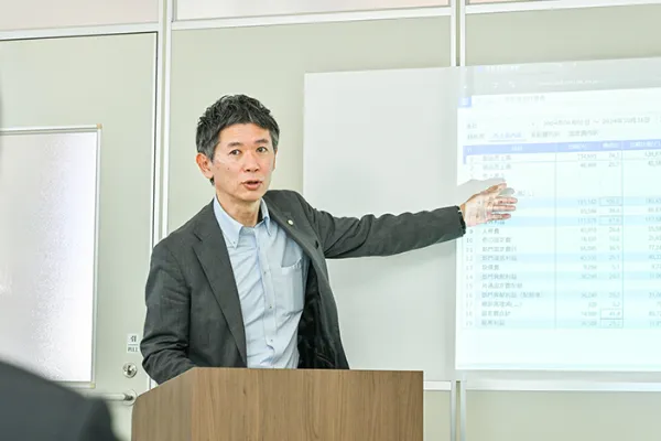 経営の道筋を照らす、"本当に役立つ"会計サポート