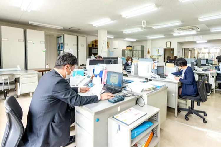 あなたの事業を、私たちが支えます